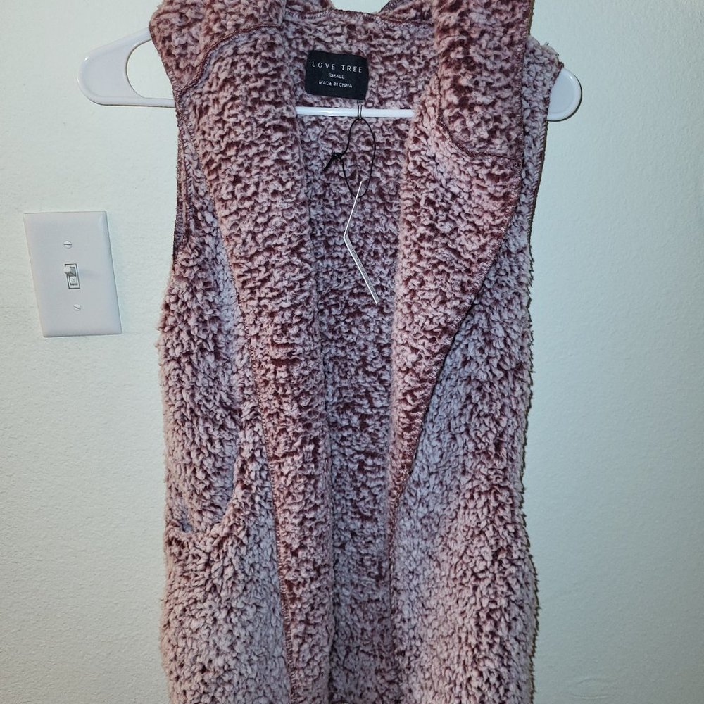 Love Tree- size small- sweater vest- brand new never worn